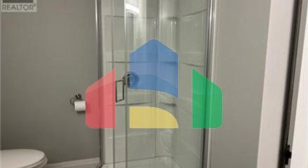 Residential - Single Family Home - Hamilton, Canada - Canada