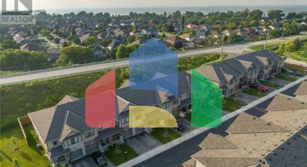 Residential - Single Family Home - Hamilton, Canada - Canada