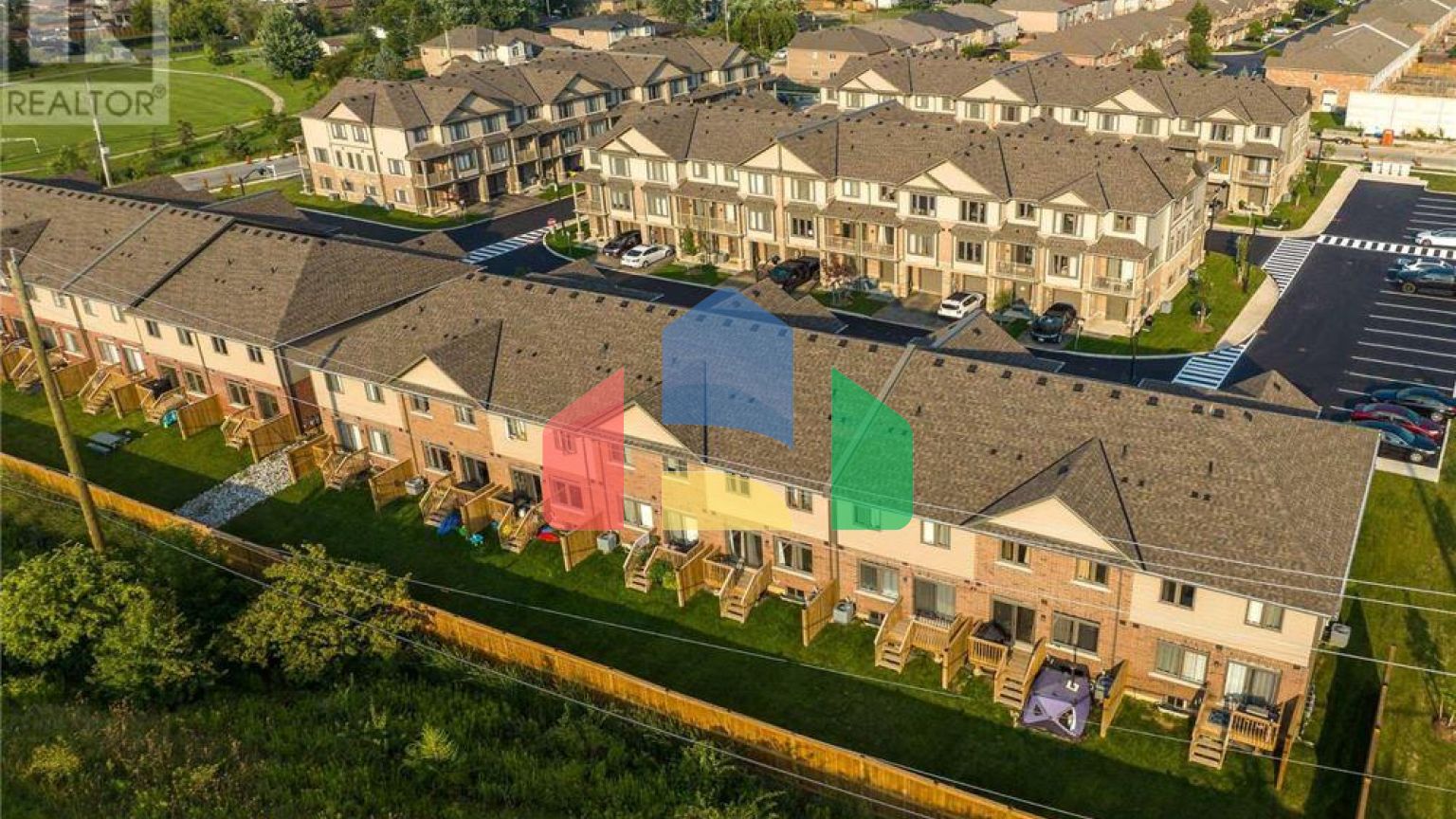 Residential - Single Family Home - Hamilton, Canada - Canada