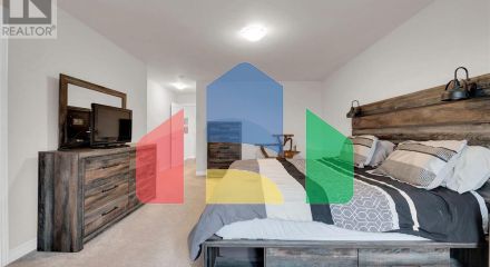 Residential - Single Family Home - Hamilton, Canada - Canada