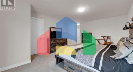 Residential - Single Family Home - Hamilton, Canada - Canada