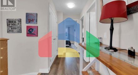 Residential - Single Family Home - Hamilton, Canada - Canada