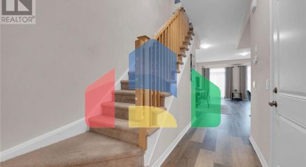 Residential - Single Family Home - Hamilton, Canada - Canada