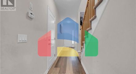 Residential - Single Family Home - Hamilton, Canada - Canada