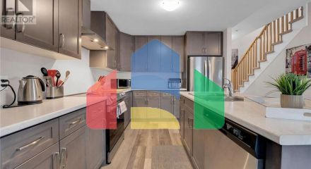 Residential - Single Family Home - Hamilton, Canada - Canada