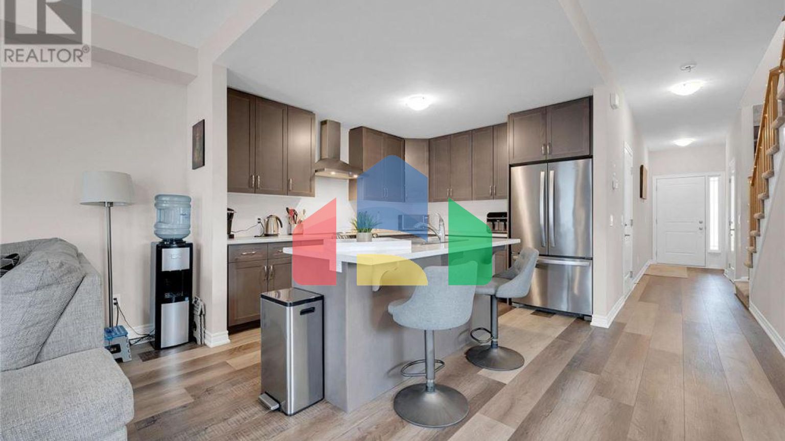 Residential - Single Family Home - Hamilton, Canada - Canada