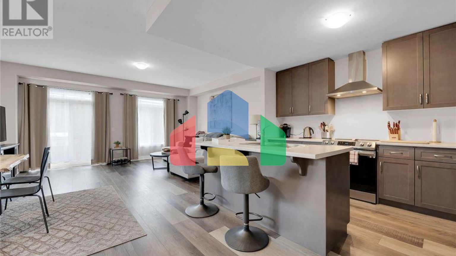 Residential - Single Family Home - Hamilton, Canada - Canada