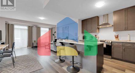 Residential - Single Family Home - Hamilton, Canada - Canada