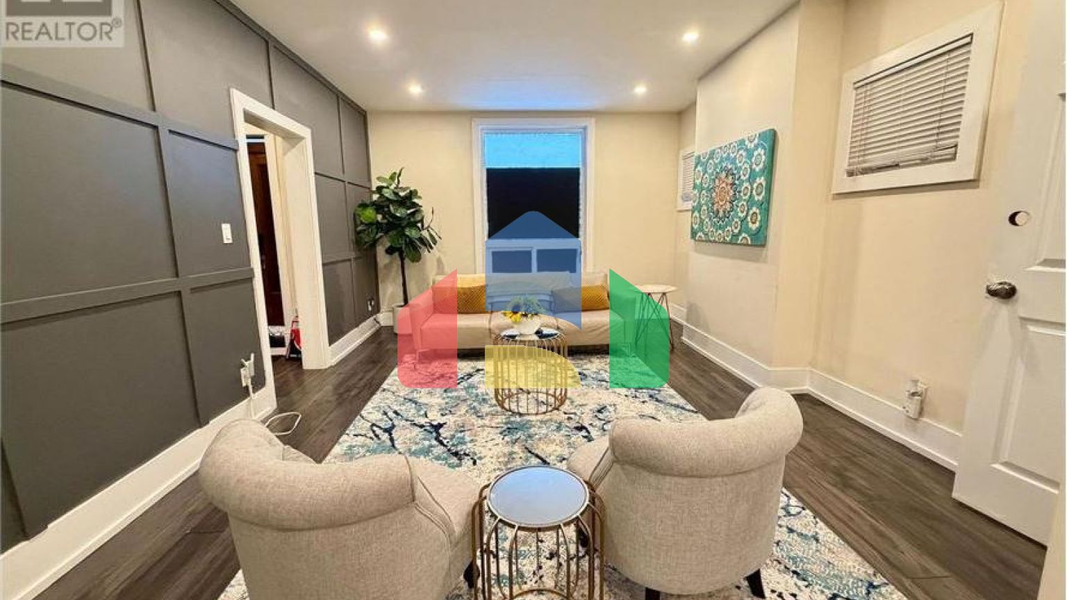 Residential - Multi-Family - Hamilton, Canada - Canada