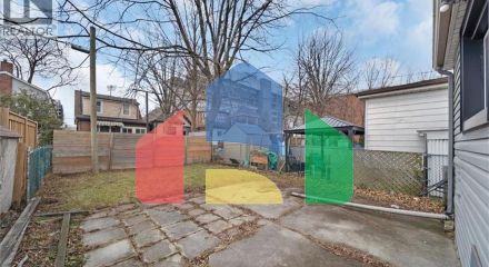 Residential - Single Family Home - Hamilton, Canada - Canada