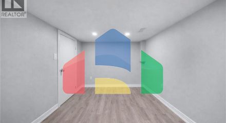 Residential - Single Family Home - Hamilton, Canada - Canada