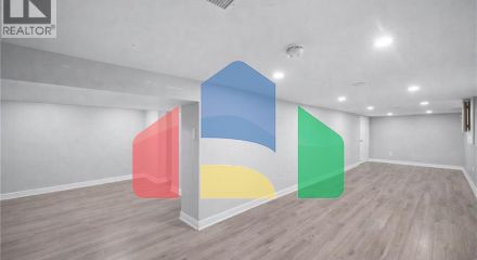 Residential - Single Family Home - Hamilton, Canada - Canada