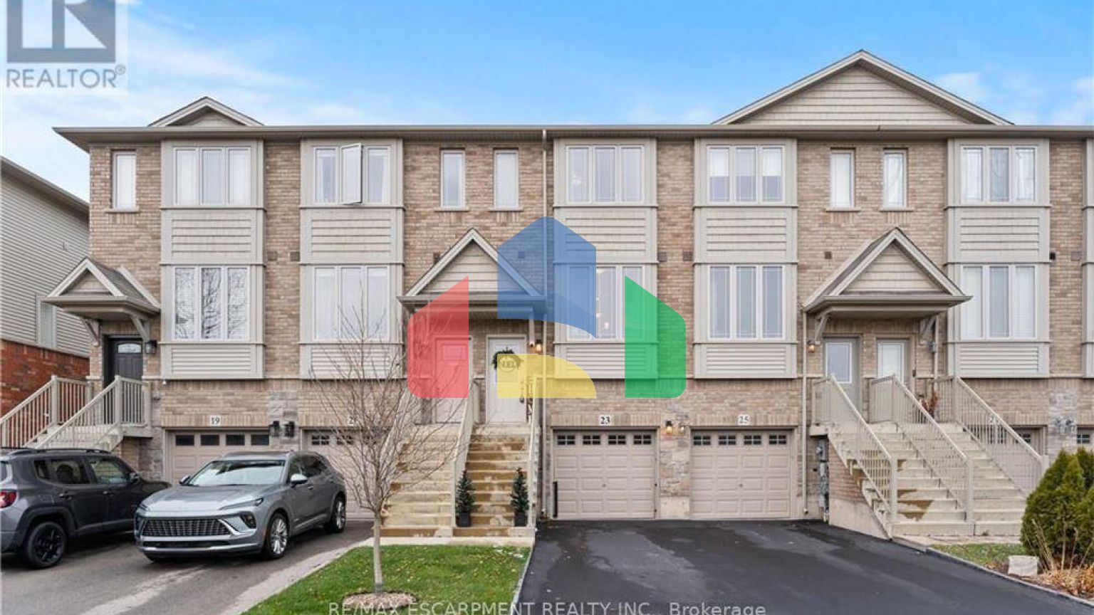 Residential - Single Family Home - Hamilton, Canada - Canada