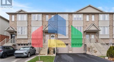 Residential - Single Family Home - Hamilton, Canada - Canada