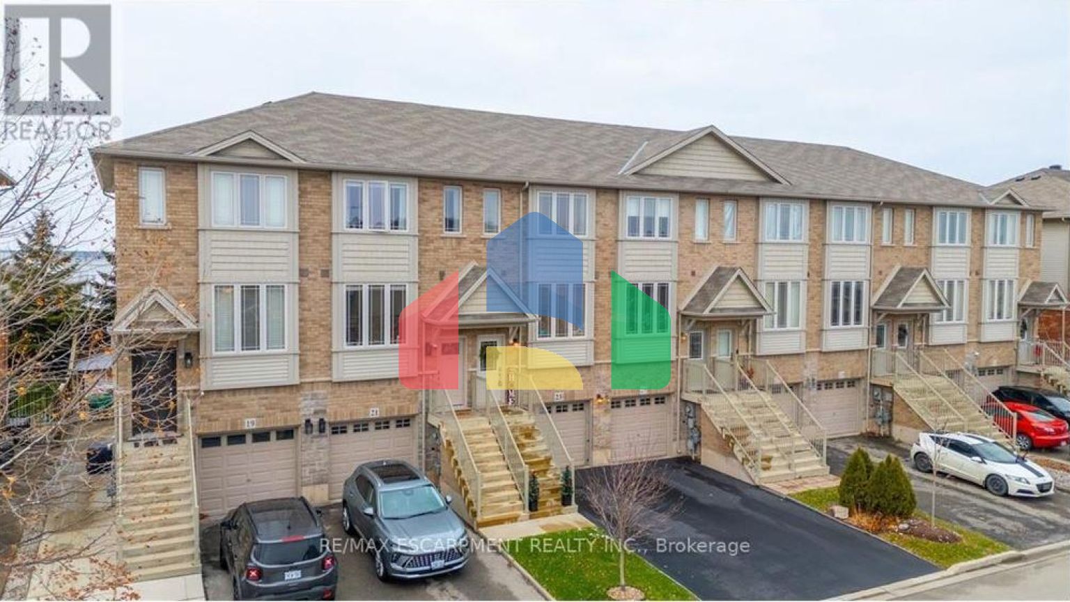 Residential - Single Family Home - Hamilton, Canada - Canada