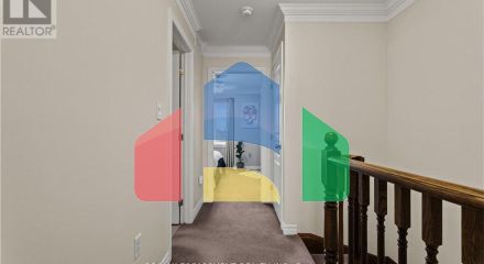 Residential - Single Family Home - Hamilton, Canada - Canada