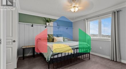 Residential - Single Family Home - Hamilton, Canada - Canada