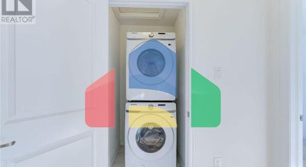 Residential - Single Family Home - Hamilton, Canada - Canada