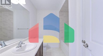 Residential - Single Family Home - Hamilton, Canada - Canada