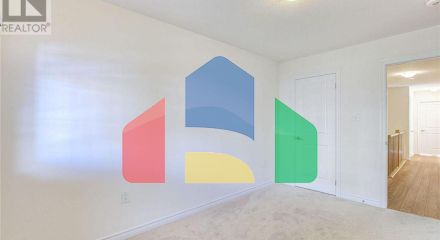 Residential - Single Family Home - Hamilton, Canada - Canada