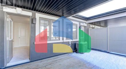 Residential - Single Family Home - Hamilton, Canada - Canada