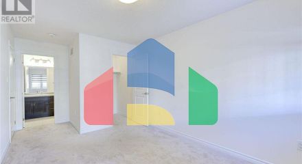 Residential - Single Family Home - Hamilton, Canada - Canada