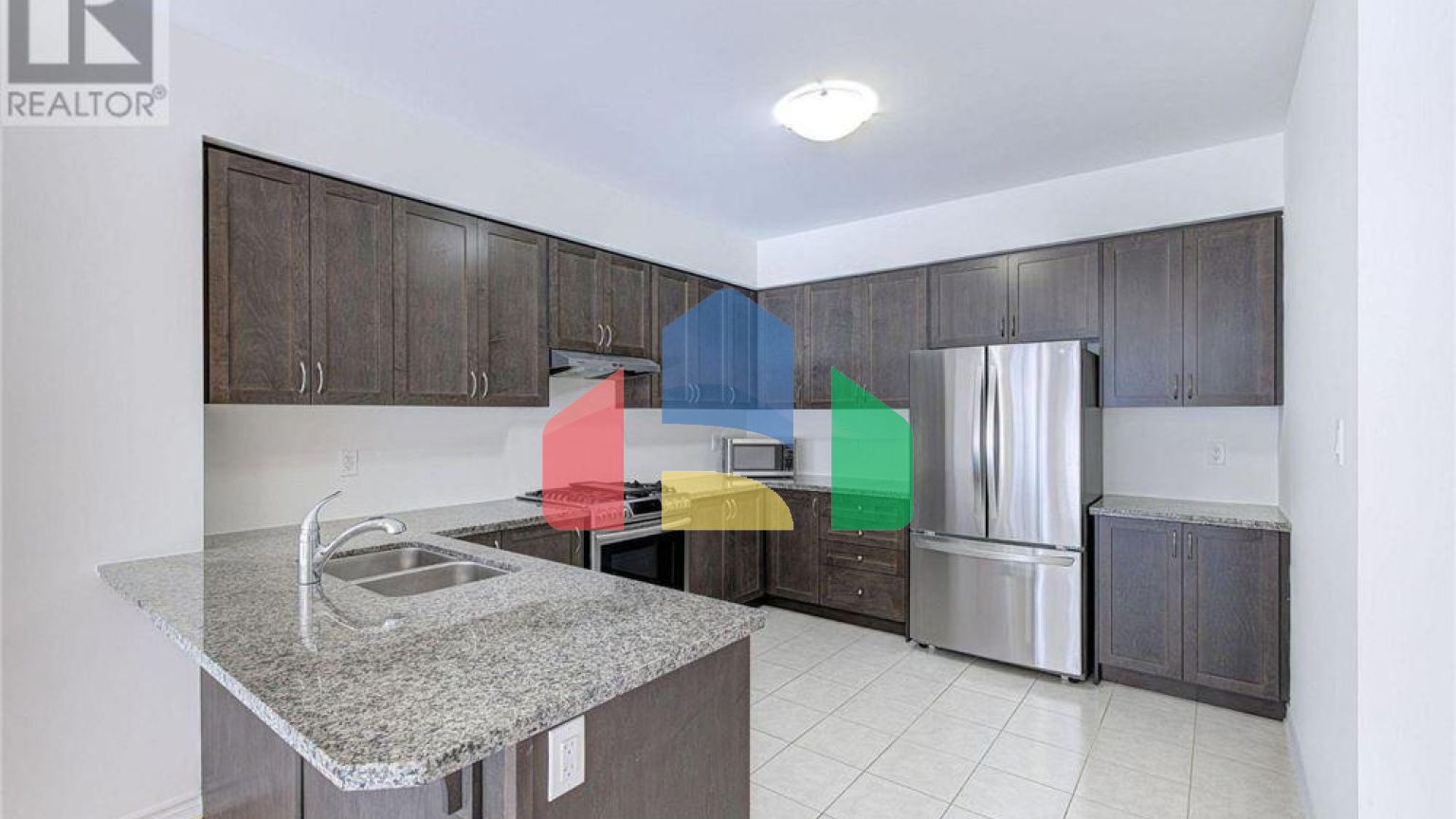 Residential - Single Family Home - Hamilton, Canada - Canada