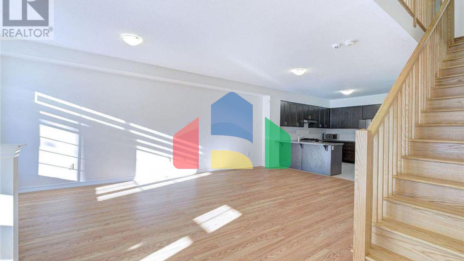 Residential - Single Family Home - Hamilton, Canada - Canada