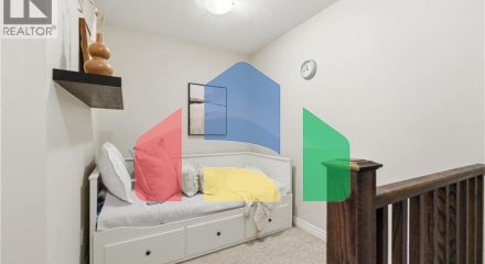 Residential - Single Family Home - Hamilton, Canada - Canada