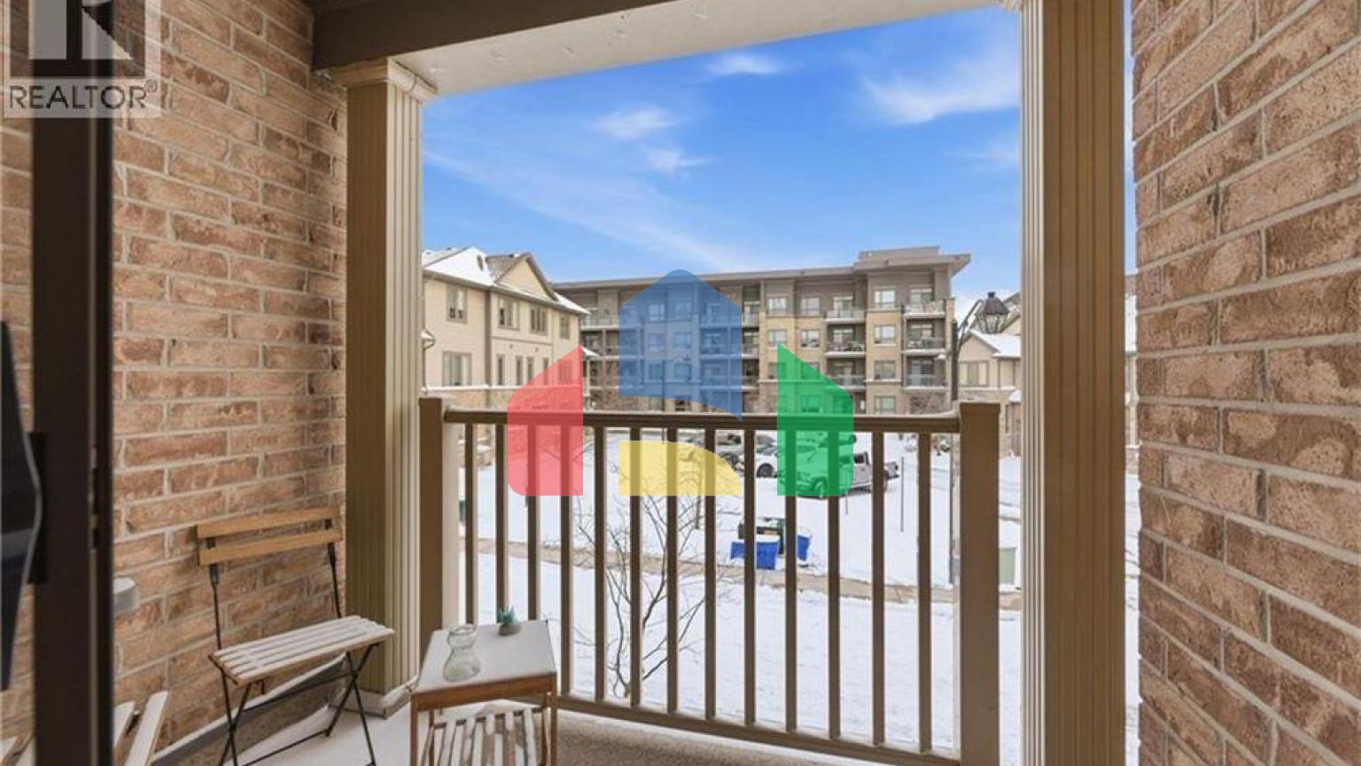 Residential - Single Family Home - Hamilton, Canada - Canada