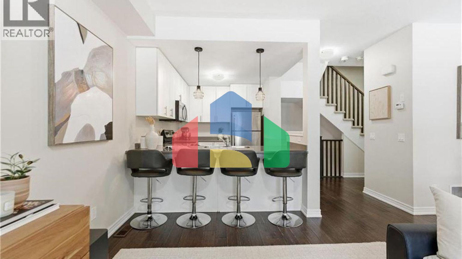 Residential - Single Family Home - Hamilton, Canada - Canada