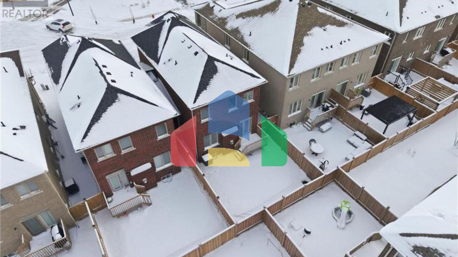 Residential - Single Family Home - Hamilton, Canada - Canada