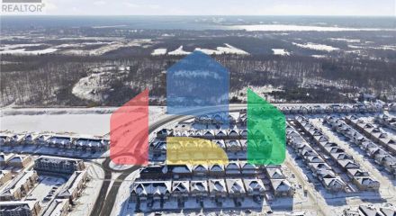 Residential - Single Family Home - Hamilton, Canada - Canada