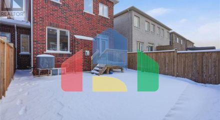 Residential - Single Family Home - Hamilton, Canada - Canada