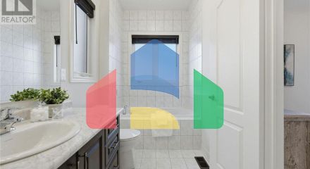 Residential - Single Family Home - Hamilton, Canada - Canada