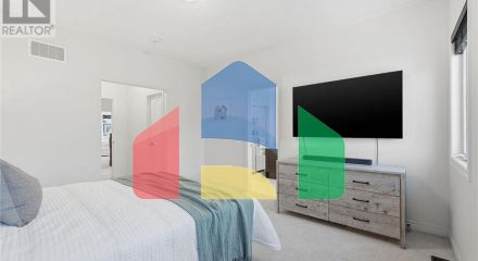 Residential - Single Family Home - Hamilton, Canada - Canada