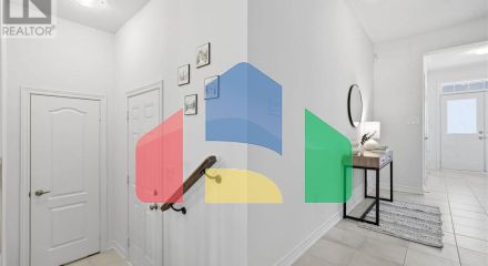 Residential - Single Family Home - Hamilton, Canada - Canada