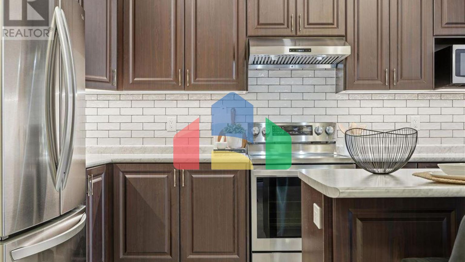 Residential - Single Family Home - Hamilton, Canada - Canada