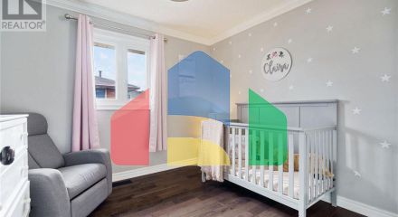 Residential - Single Family Home - Hamilton, Canada - Canada