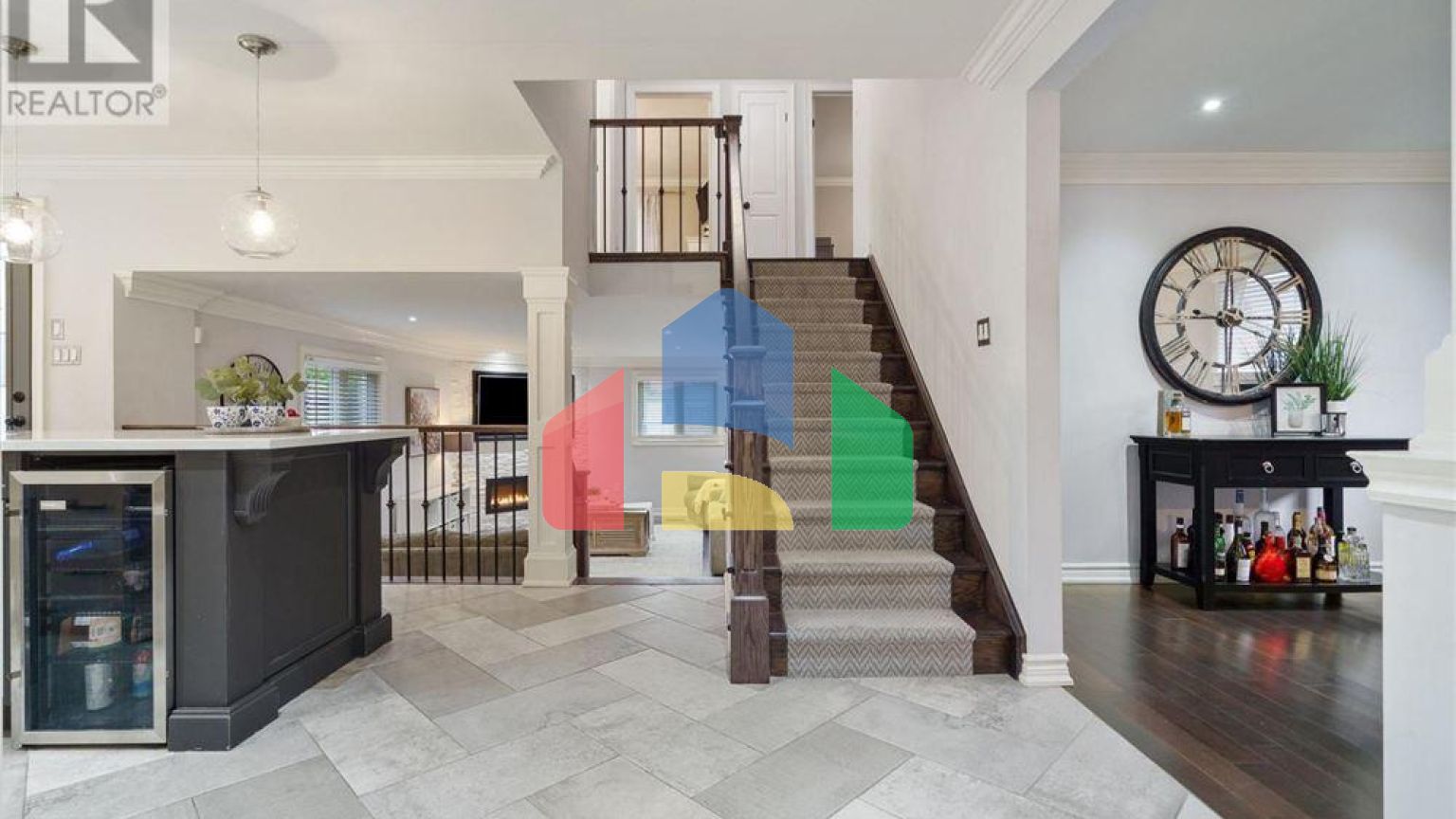 Residential - Single Family Home - Hamilton, Canada - Canada