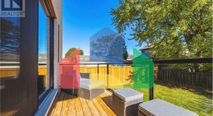 Residential - Single Family Home - Hamilton, Canada - Canada