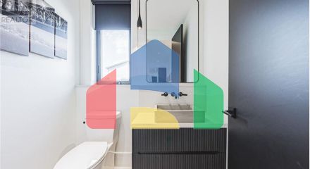 Residential - Single Family Home - Hamilton, Canada - Canada