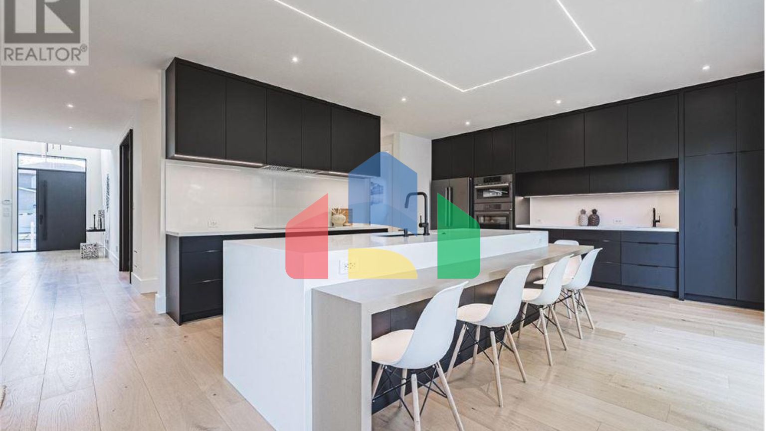 Residential - Single Family Home - Hamilton, Canada - Canada