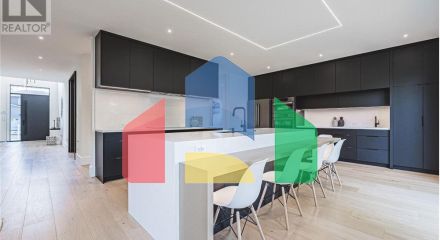 Residential - Single Family Home - Hamilton, Canada - Canada