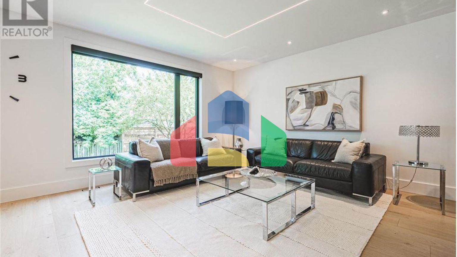 Residential - Single Family Home - Hamilton, Canada - Canada