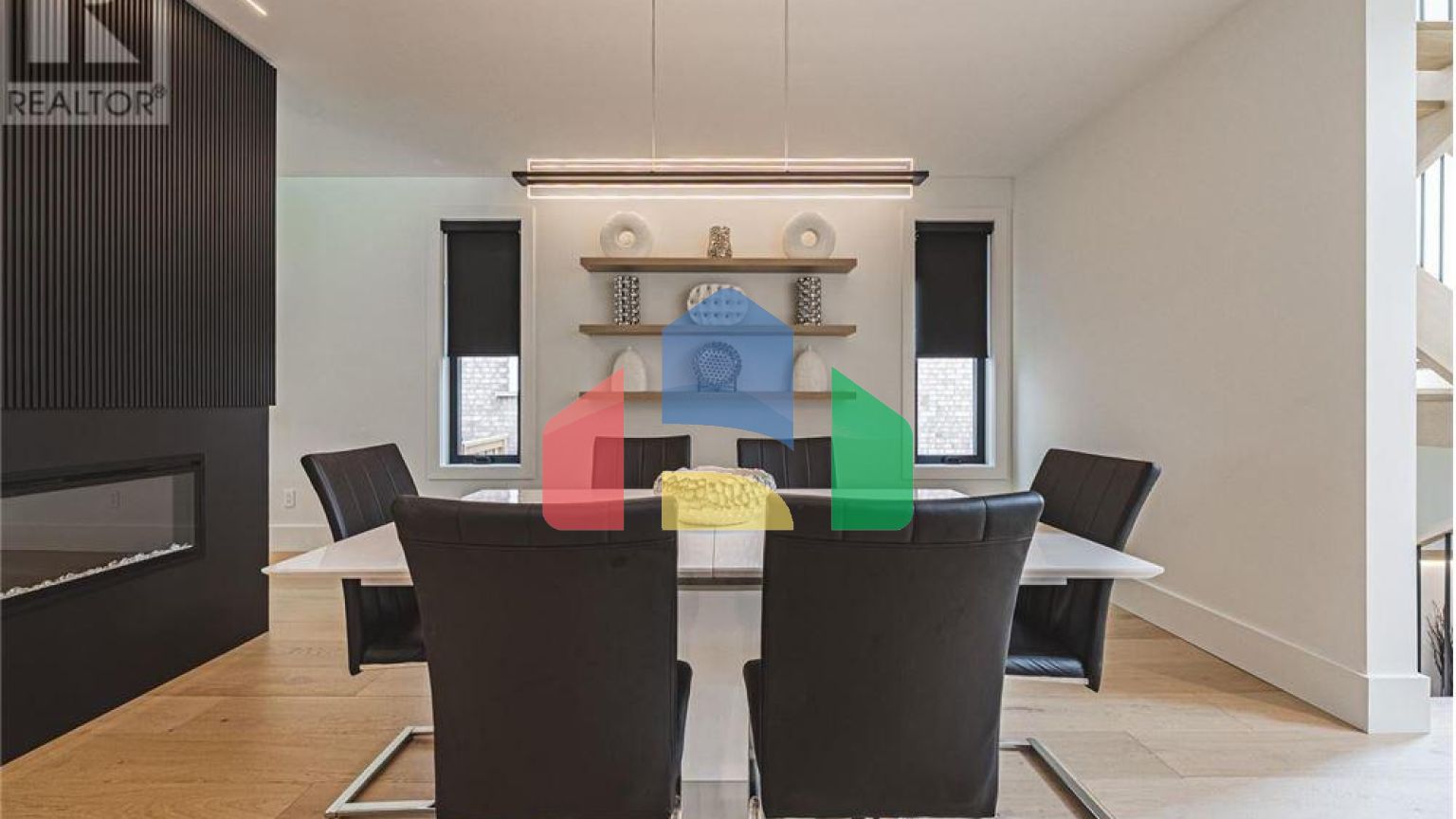 Residential - Single Family Home - Hamilton, Canada - Canada