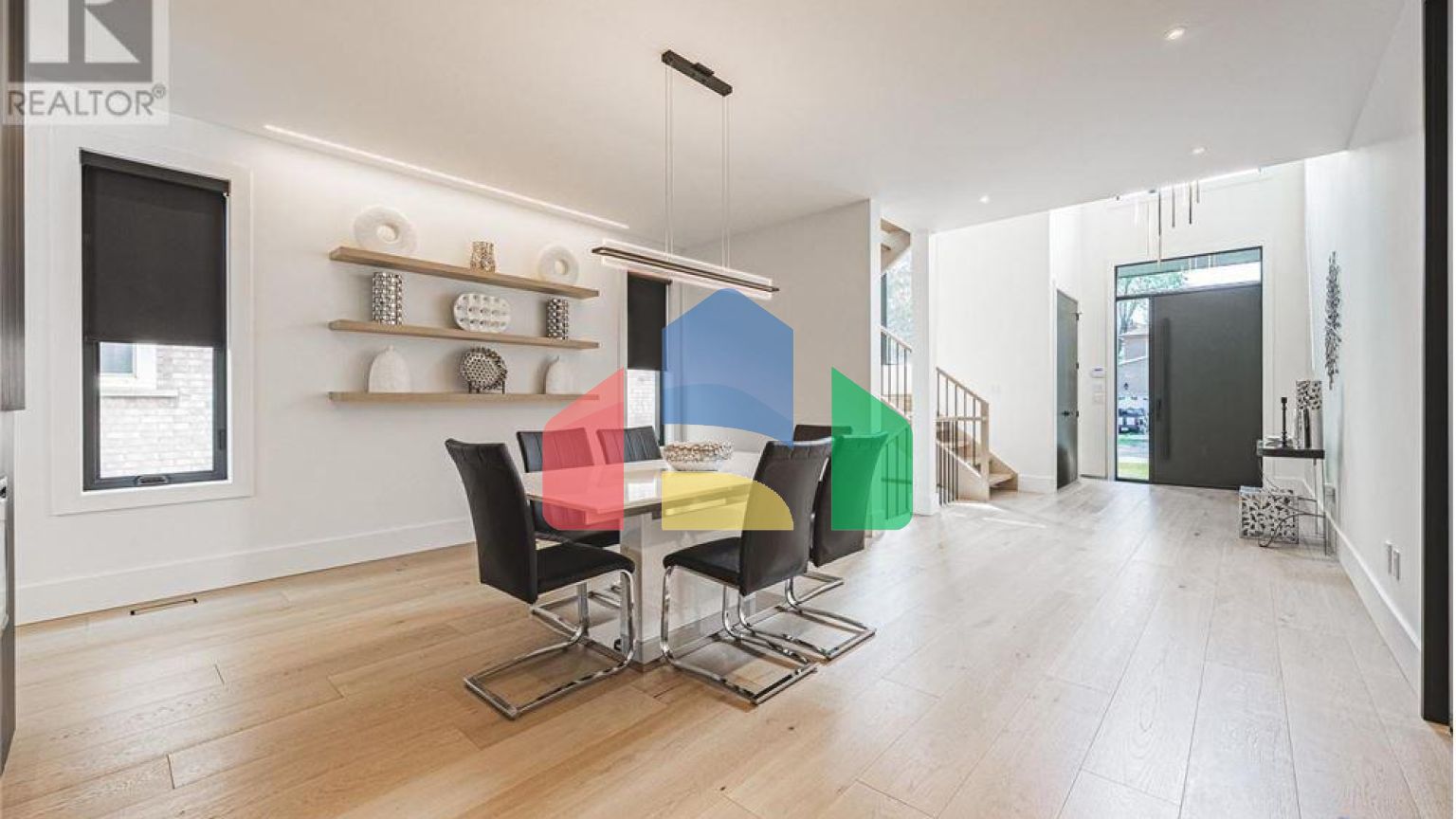 Residential - Single Family Home - Hamilton, Canada - Canada