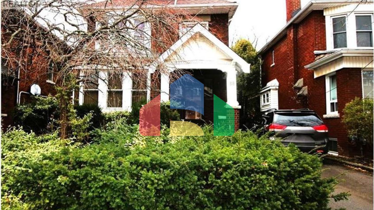 Residential - Single Family Home - Hamilton, Canada - Canada