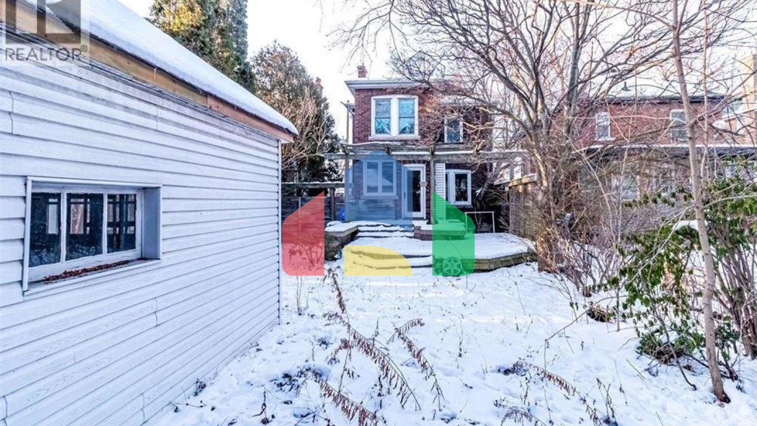 Residential - Single Family Home - Hamilton, Canada - Canada