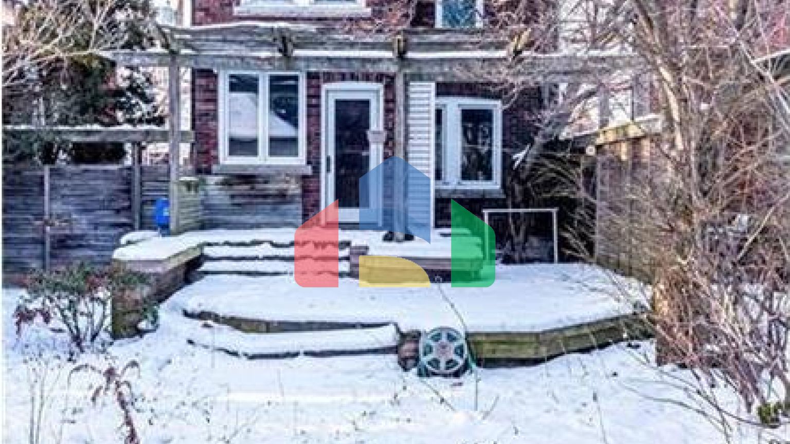 Residential - Single Family Home - Hamilton, Canada - Canada